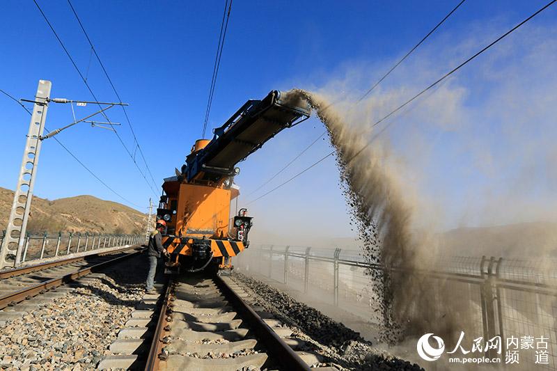 京包再战全媒体探访铁路集中修活动圆满结束