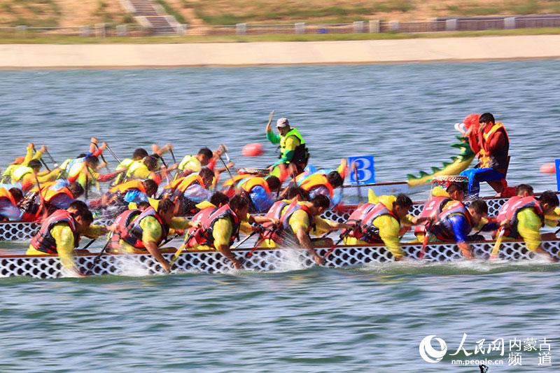 2015全国龙舟邀请赛在鄂尔多斯市康巴什新区举行--内蒙古频道--人民网