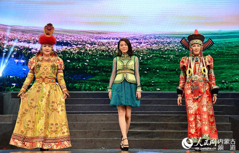 第十三届中国·蒙古族服装服饰大赛颁奖晚会在