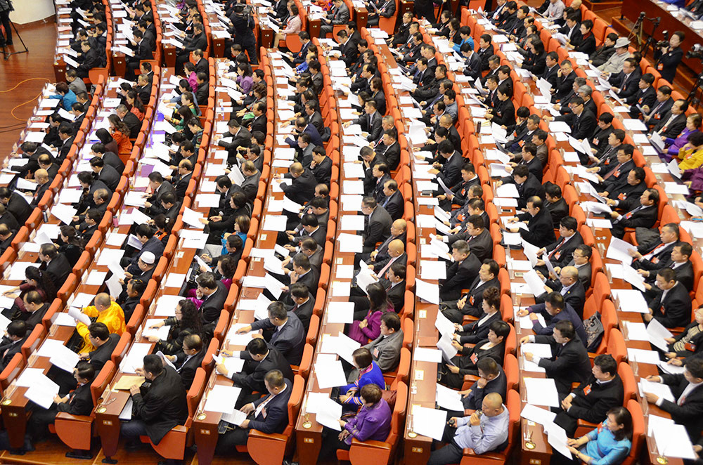 政協內蒙古自治區第十二屆委員會第一次會議隆重開幕