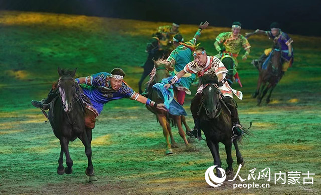 《千古馬頌》演出現場。內蒙古藝術劇院供圖
