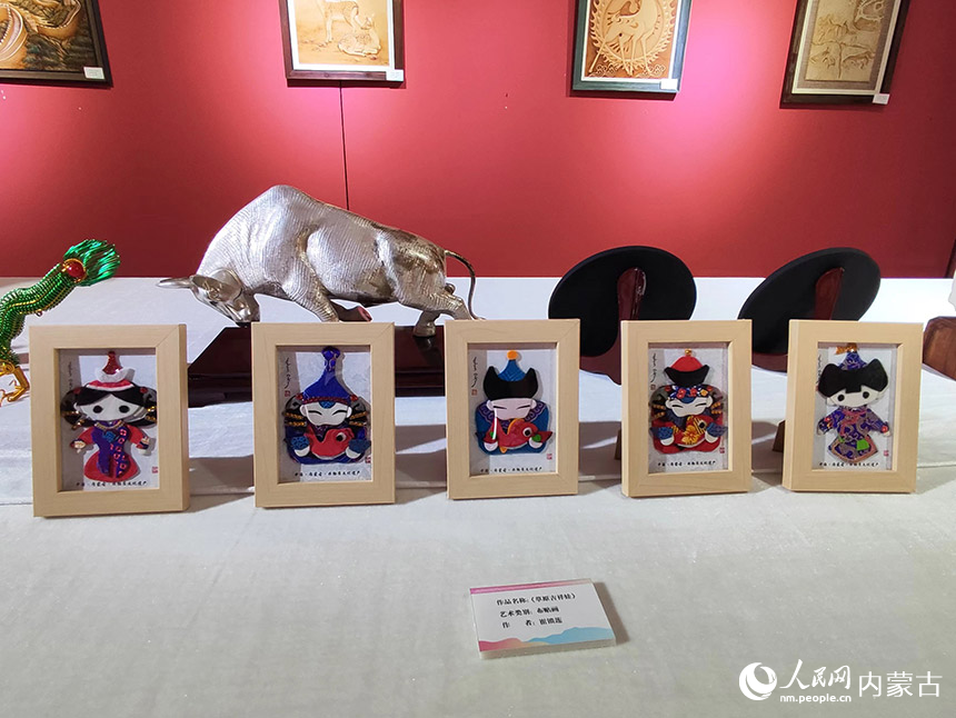 展出作品。人民网 王慧摄