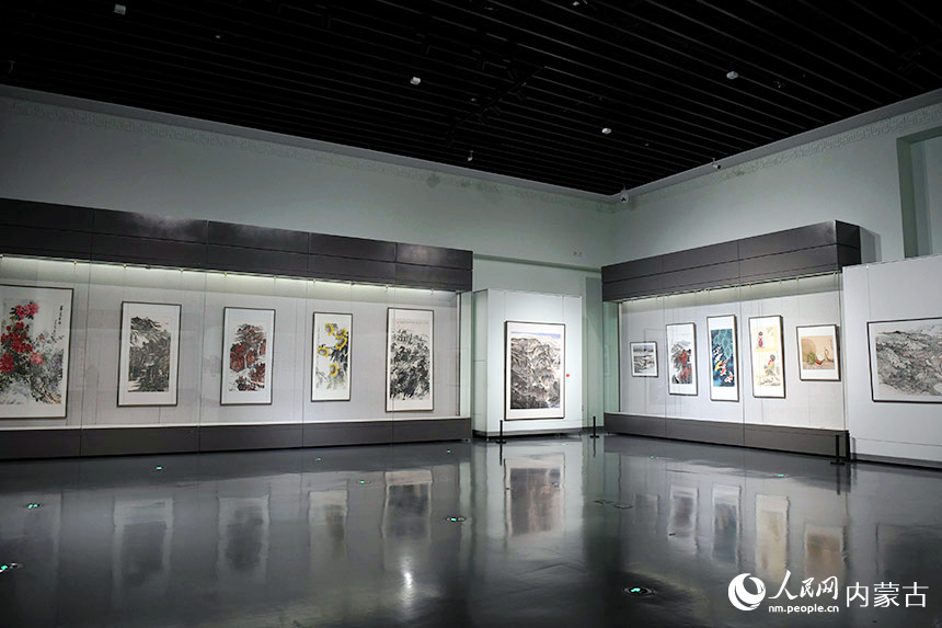 国画展区。人民网 寇雅楠摄