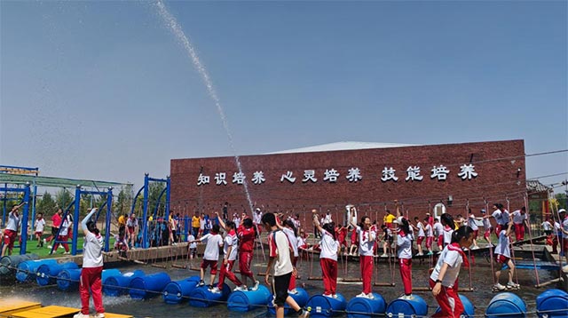 達拉特旗第七小學“習傳統文化 尋農耕印記”走進呼和浩特市麥野谷