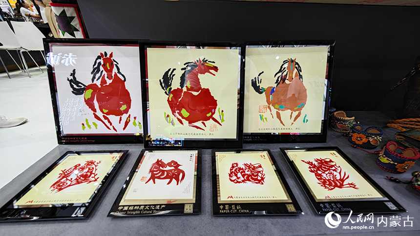 文博会现场非遗展品。人民网记者 张雪冬摄