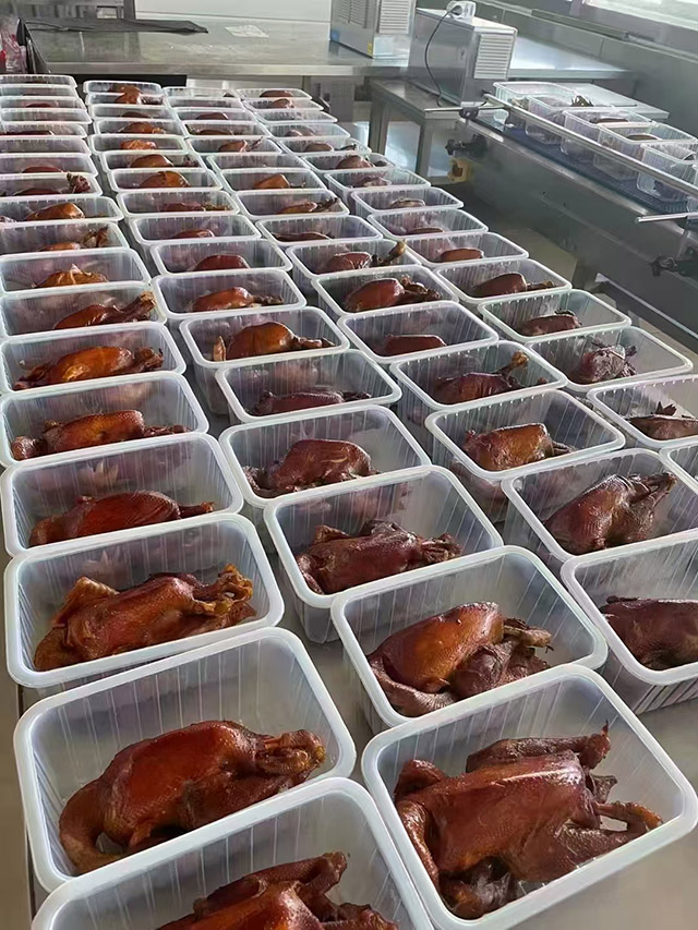 图为卓资熏鸡。卓资县委宣传部供图