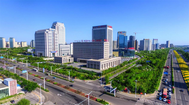 东胜区大招频出，助企乘风破浪。东胜区融媒体中心供图