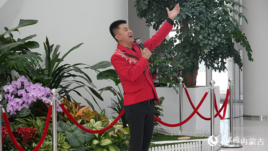 寧夏回族山花兒表演。實習生 王正玉攝