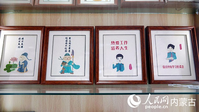 玉米皮文創作品。實習生 王正玉攝