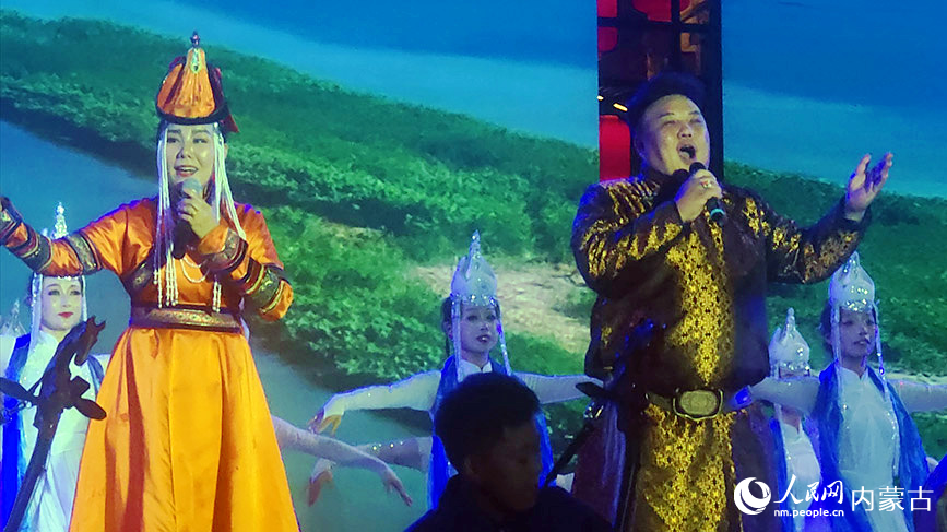内蒙古民歌旋律悠扬。实习生 秦语睿摄