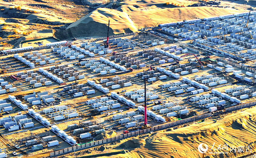 谷山梁3GW/12.8GWh储能电站项目建设现场。王正摄