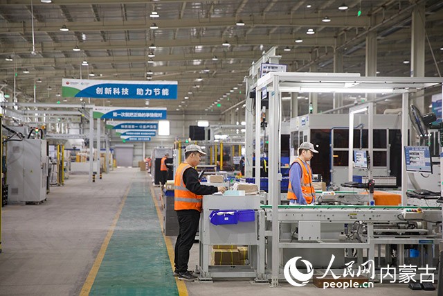 中电储能技术有限公司建设现场。人民网记者 齐浩男摄