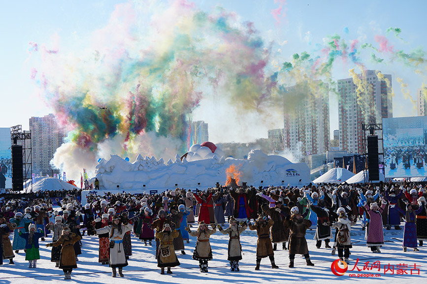 冰雪那达慕现场。人民网记者 赵梦月摄