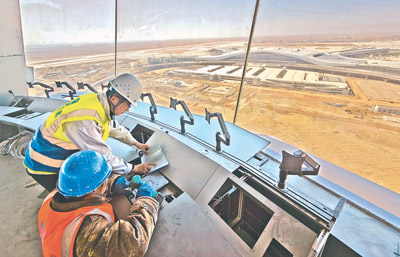                                 呼和浩特新機場項目建設沖刺                                                                                        近日，呼和浩特新機場項目全面進入建設沖刺階段。                                【詳細】                            