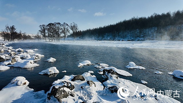 不凍河美景。人民網記者齊浩男攝
