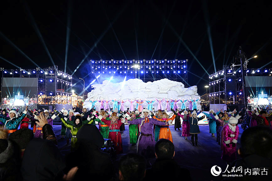 開幕式現場表演。人民網記者 劉藝琳攝