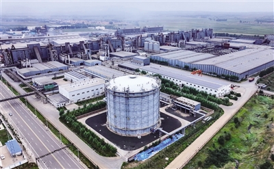 豐鎮市吉鐵鐵合金有限責任公司是一家以有色金屬冶煉和壓延加工為主的企業。張曉鵬攝