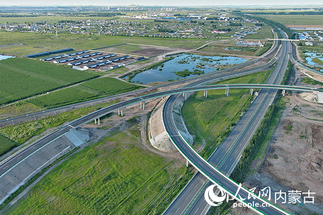 G1015绥满高速公路铁力至科右中旗联络线新发(蒙吉界)至高力板段。资料图