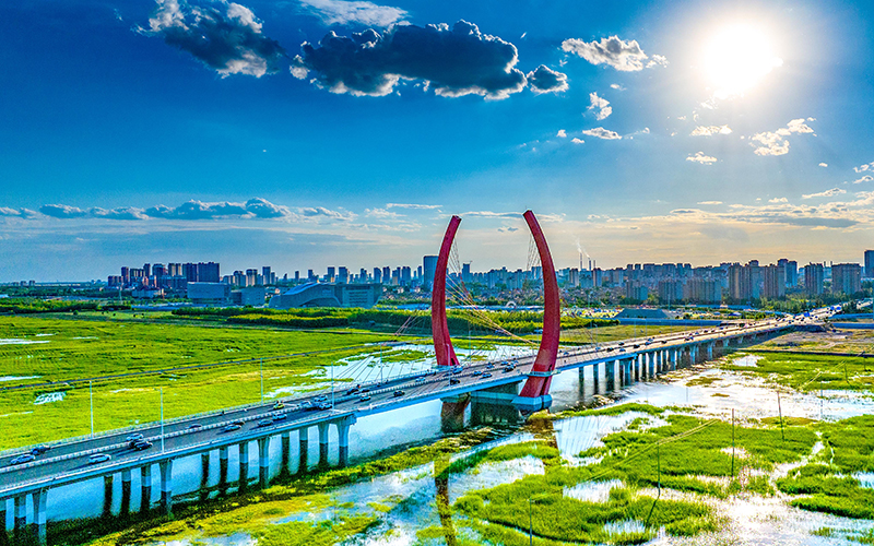 内蒙古通辽：西辽河岸线变身生态乐园