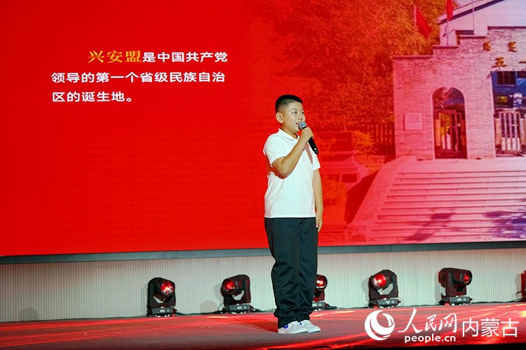 小小红色讲解员。实习生 赵爽摄