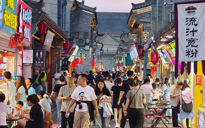 內蒙古呼和浩特：塞上老街夜未央