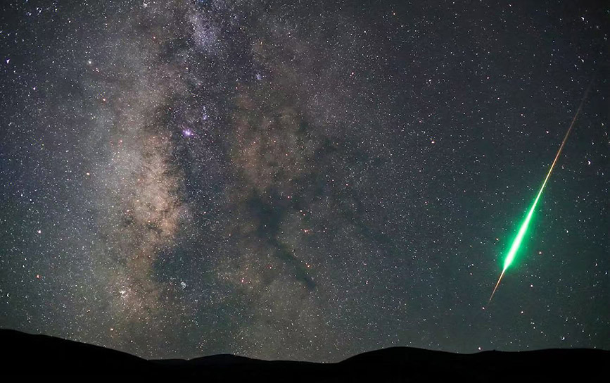 內蒙古鄂爾多斯：大漠曠野邂逅璀璨星河