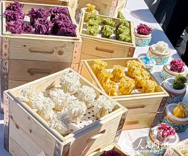 大會現場展出燒麥。實習生趙爽攝